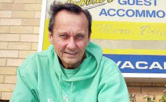 Time for action: You Have a Friend founder John Lee says Tweed Heads’ Whitehall Lodge is a viable option for a desperately needed drop-in centre. Time for action: You Have a Friend founder John Lee says Tweed Heads’ Whitehall Lodge is a viable option for a desperately needed drop-in centre.